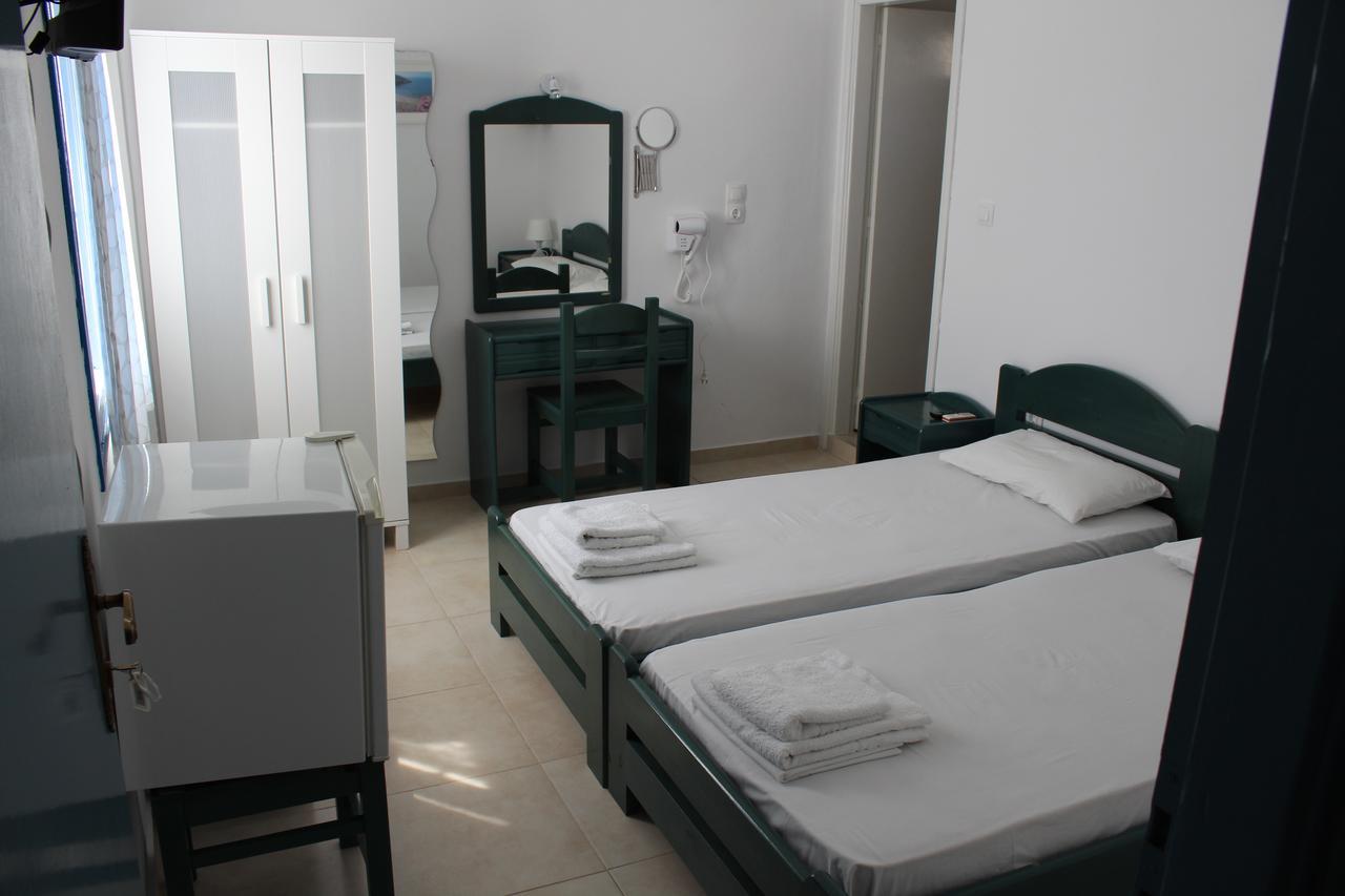 Hotel Mare Blue Ios Esterno foto